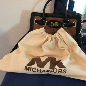 Michael Kors  Hamilton Satchel